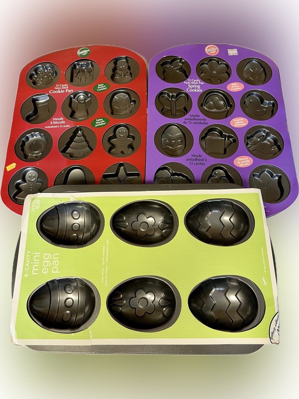 NWOT Wilton Holiday Easter Baking Pan Lot Nonstick Cookie Cake Pans Set of 3
